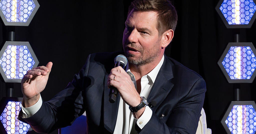 Democratic Leadership Demands Swalwell’s Exit from Gubernatorial Race Amid Misconduct Allegations
