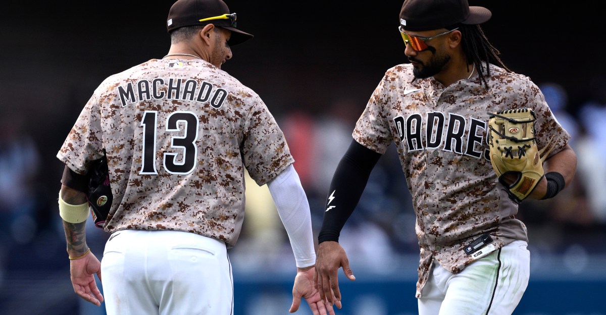 Padres' Offensive Surge Meets Mariners' Elite Pitching Depth in Crucial Rivalry Clash