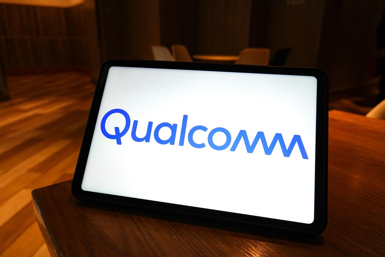 Qualcomm's Strategic Edge AI Pivot: Redefining Global Tech Landscape
