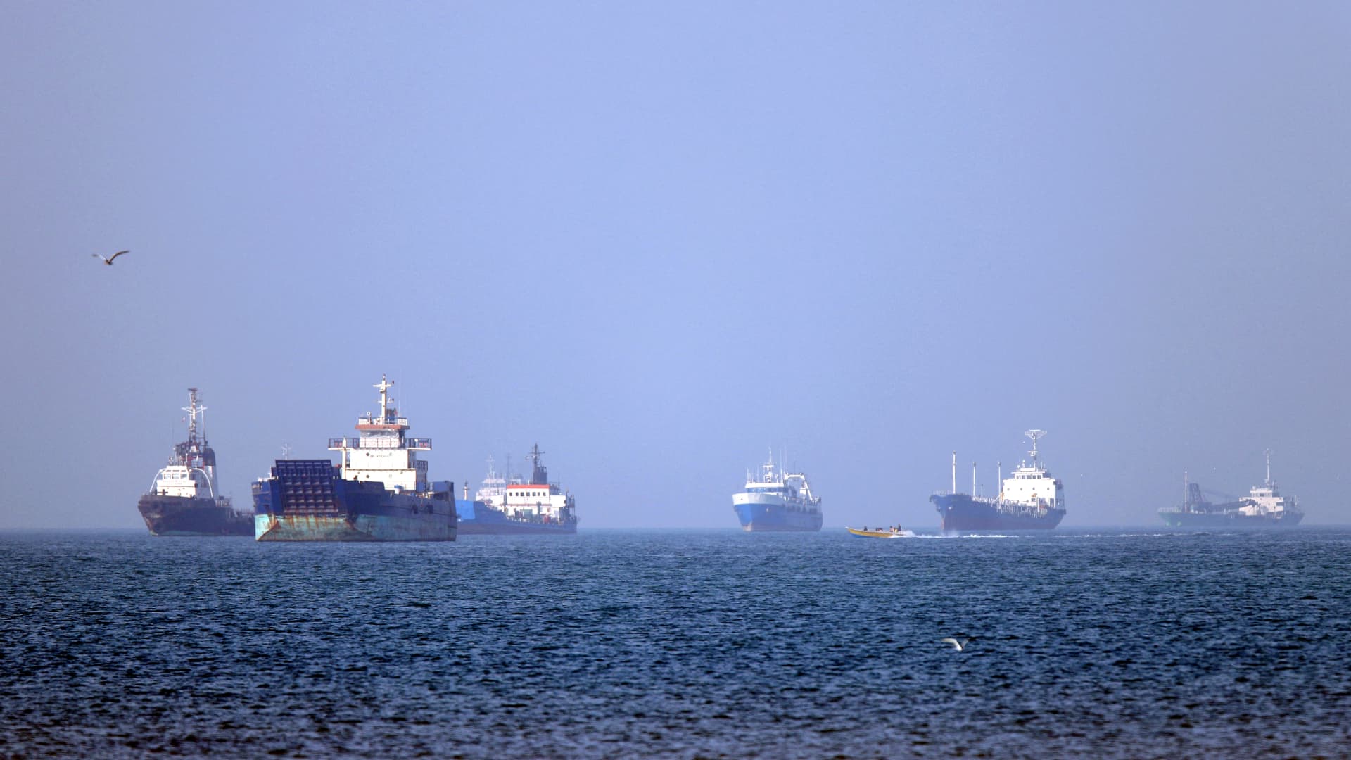 Strait of Hormuz Reopens Under Military Escort Amid Escalating US-Iran Tensions