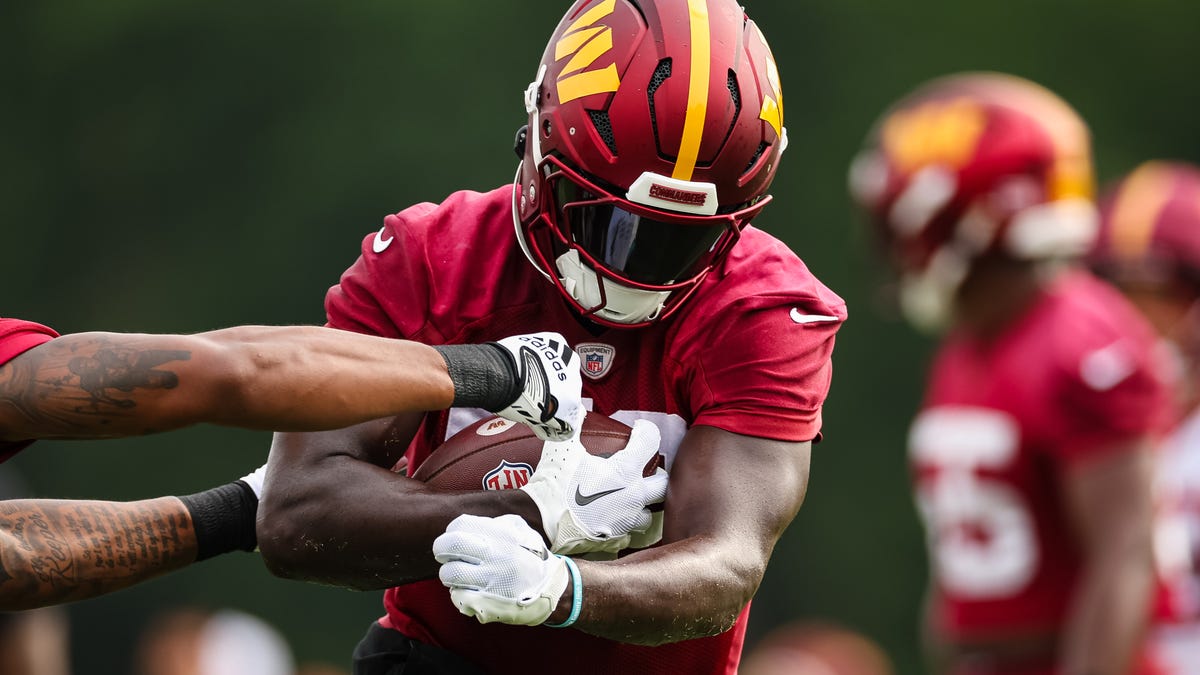 NFL Draft Busts: Jamin Davis's Volatile Trajectory and Its Strategic Implications