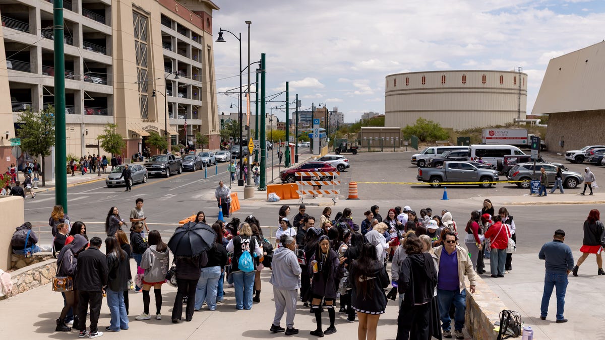 El Paso Navigates Event Congestion Amidst BTS Fan Influx and Major Festivals