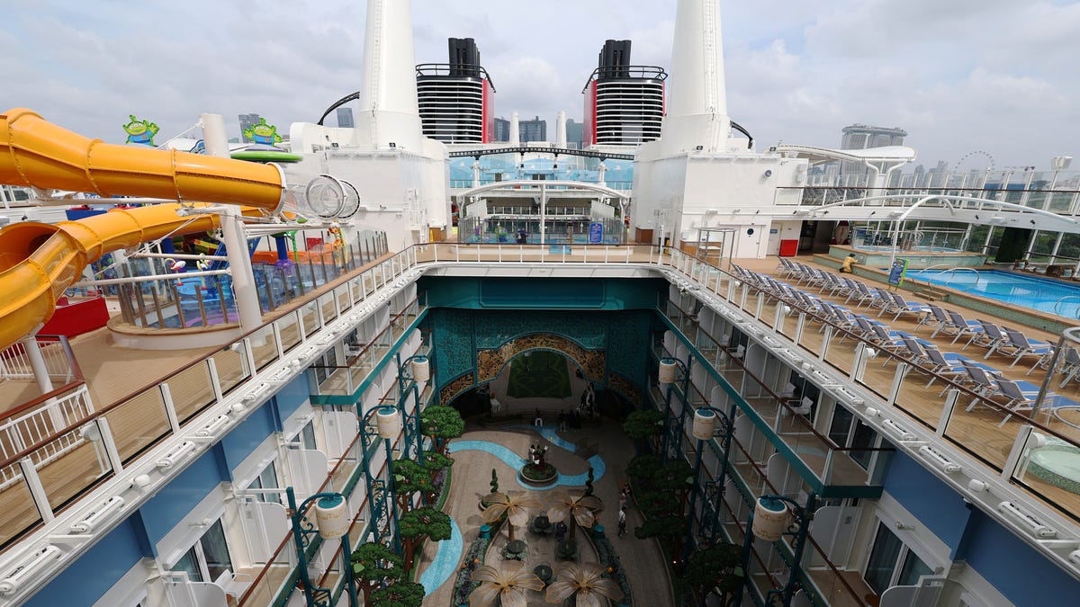 Disney Cruise Cancels Singapore Voyage Post-Embarkation Due to Technical Faults
