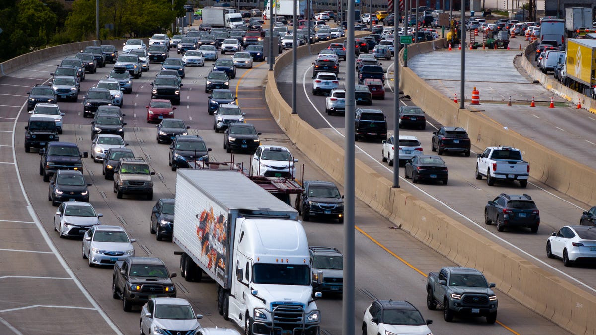 Memorial Day 2026: Consumer Resilience Defies Record Fuel Costs