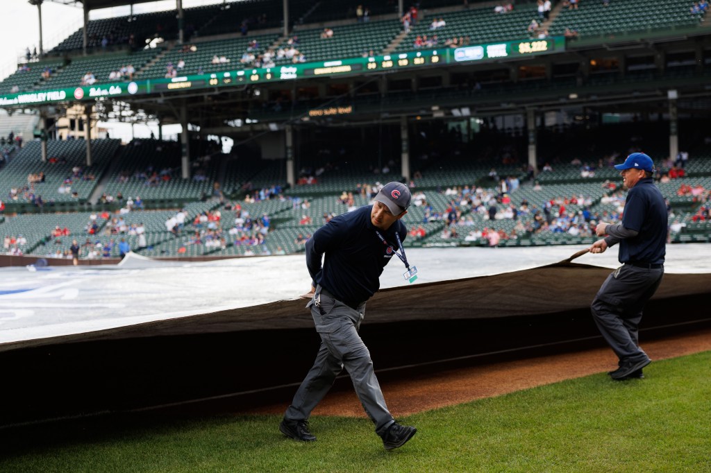 NL Central Dynamics: Strategic Load Management and Meteorological Volatility at Wrigley Field