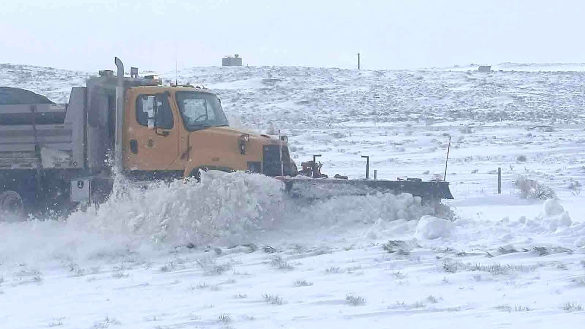 Blizzard-Induced I-80 Closure Exposes Critical Infrastructure Fragility in Wyoming