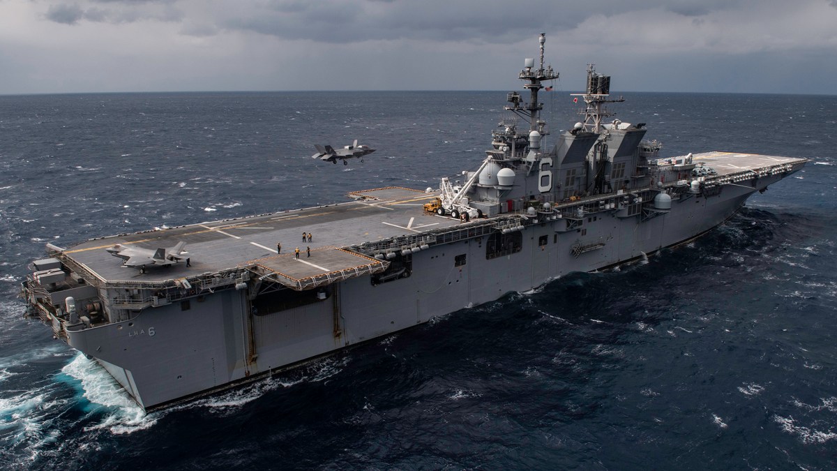 US Navy Restructures Amphibious Command: Prioritizing Surface Expertise Over Aviation Tradition