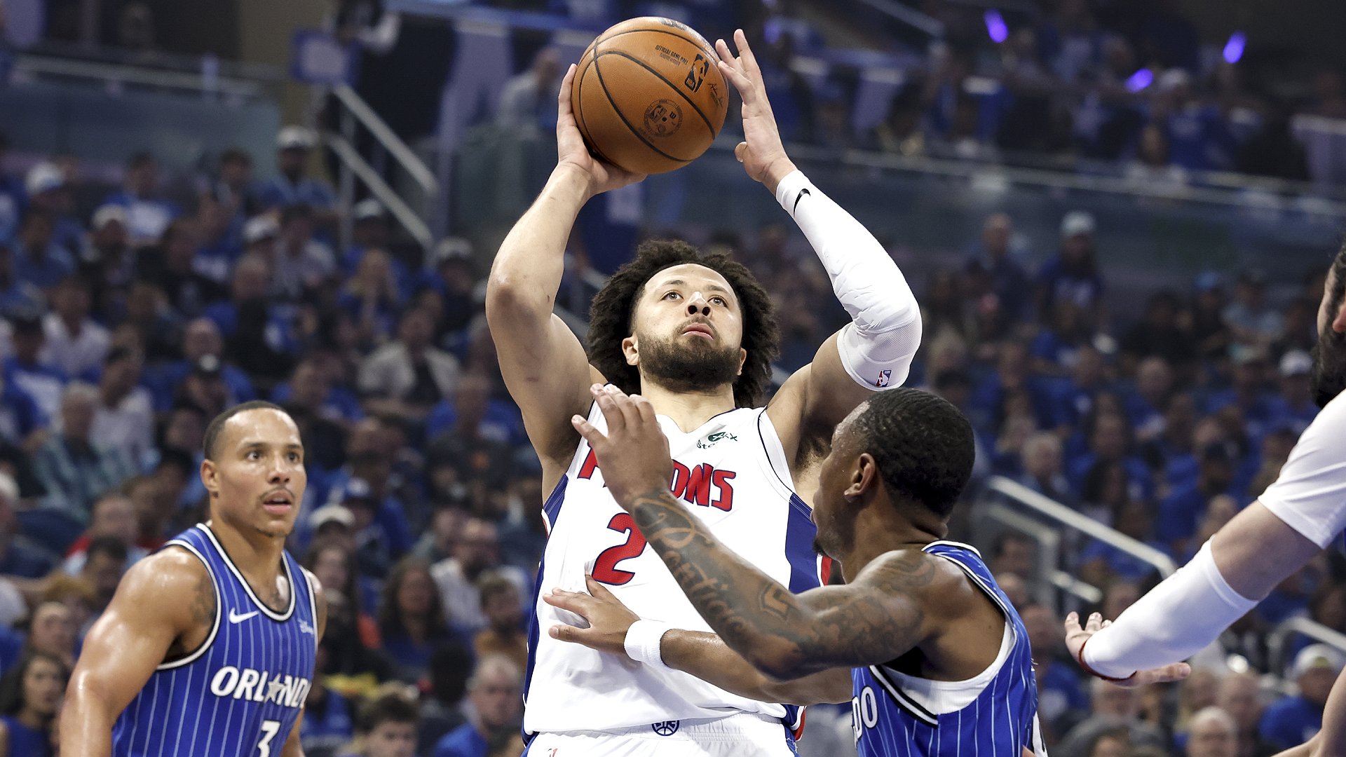 Historic Star Duel in Pistons-Magic Game 5 Highlights Playoff Droughts