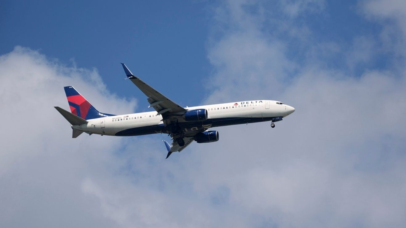 Delta Flight 39 Diversion: Operational, Financial, and Safety Analysis