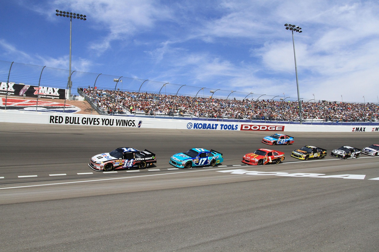 NASCAR's 2026 Media Rights Realignment: Strategic Shift to Cable & Streaming