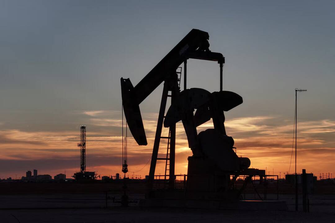 Permian Basin Natural Gas Plummets to Negative Prices Amid Infrastructure Crisis