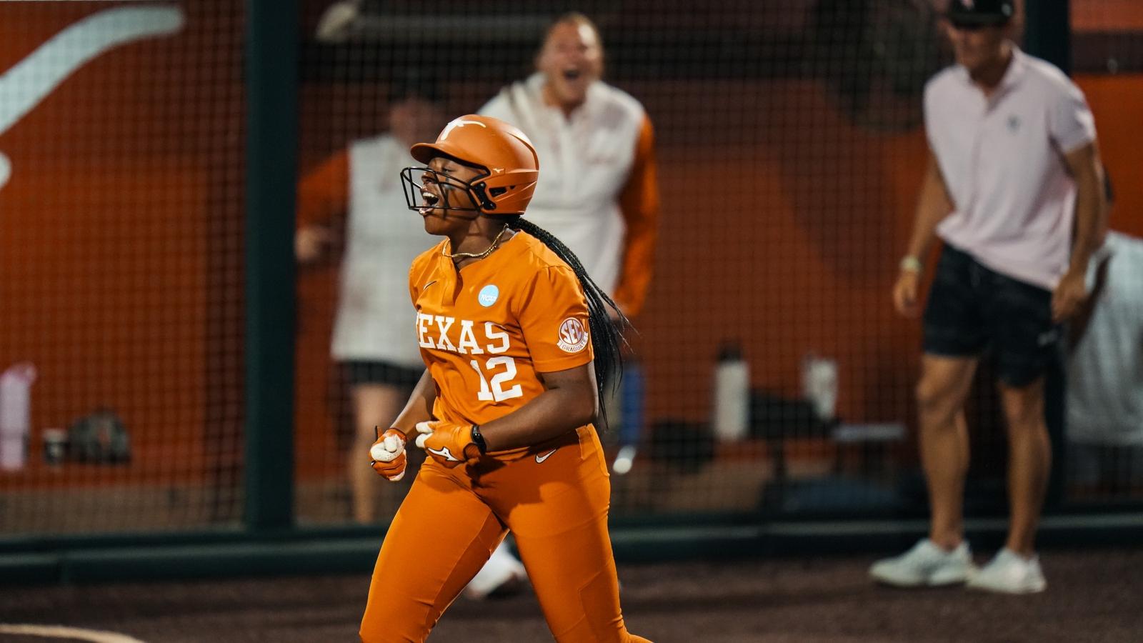 Texas Rallies Past Arizona State to Force Decisive Game 3 in Austin Super Regional