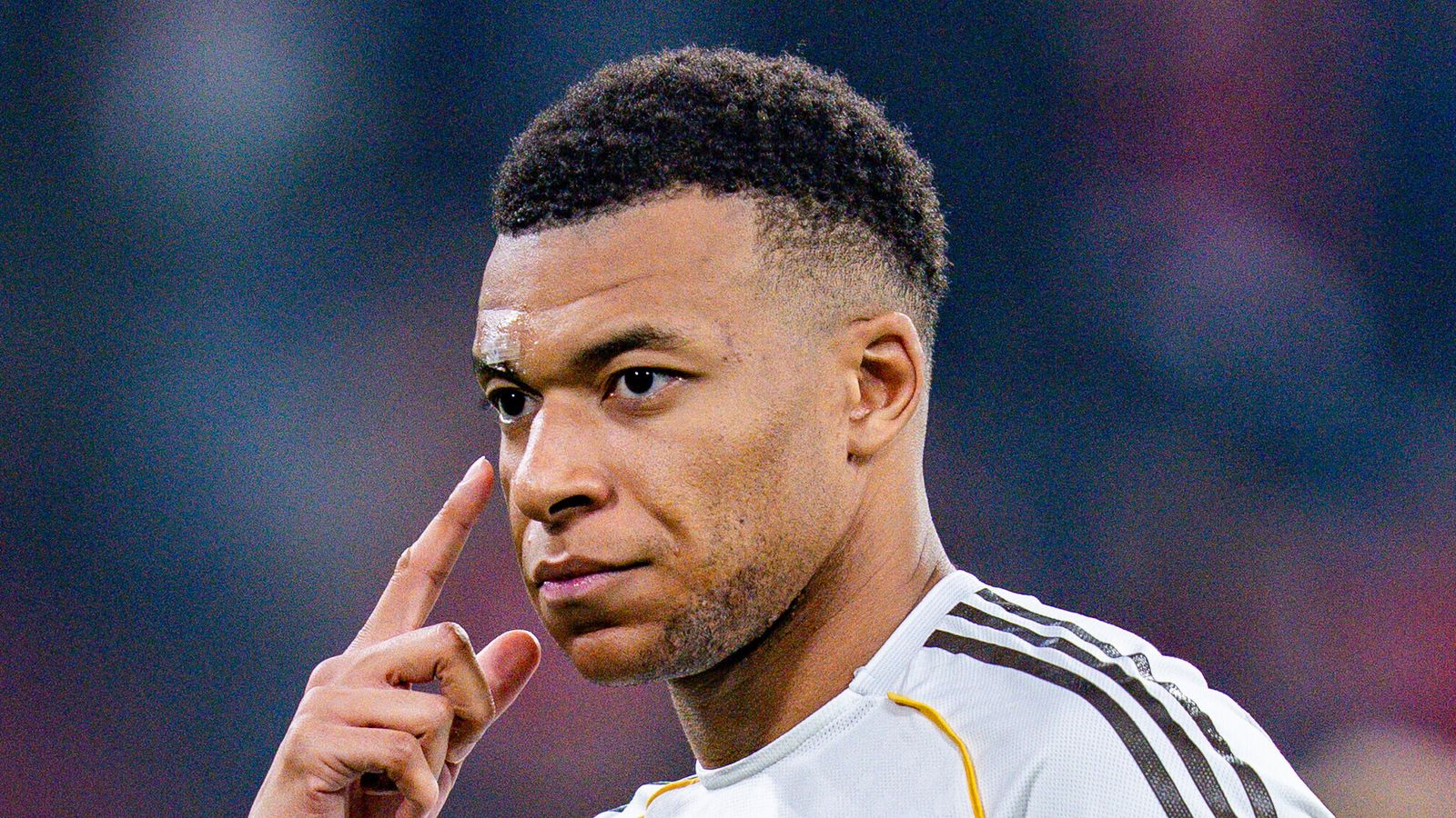 Real Madrid in Crisis: Kylian Mbappe and the Anatomy of Institutional Instability
