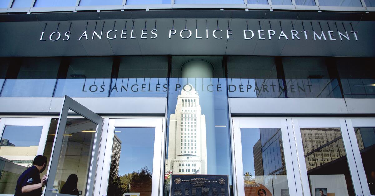 North Hills Apparent Murder-Suicide: LAPD Investigates Fatal Incident with Four Deceased