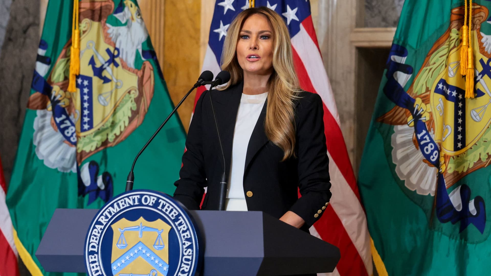 Melania Trump Expands 'Fostering the Future' Accounts for Foster Youth