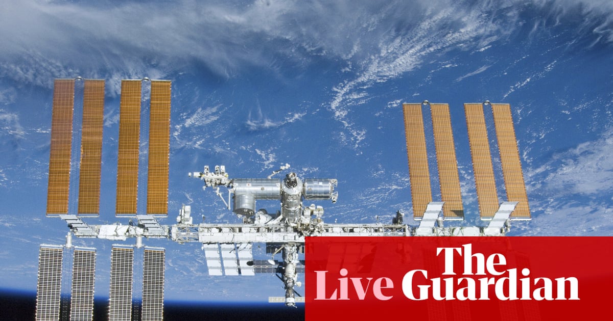 ISS Structural Integrity: NASA Astronauts Shelter as Zvezda Leak Repairs Pause