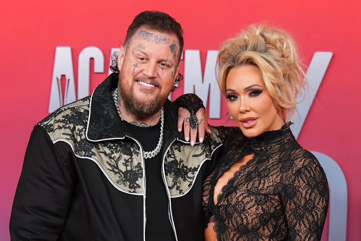 Jelly Roll & Bunnie XO Divorce, Daveigh Chase Tragedy: Celebrity Splits & Child Star Struggles Explored