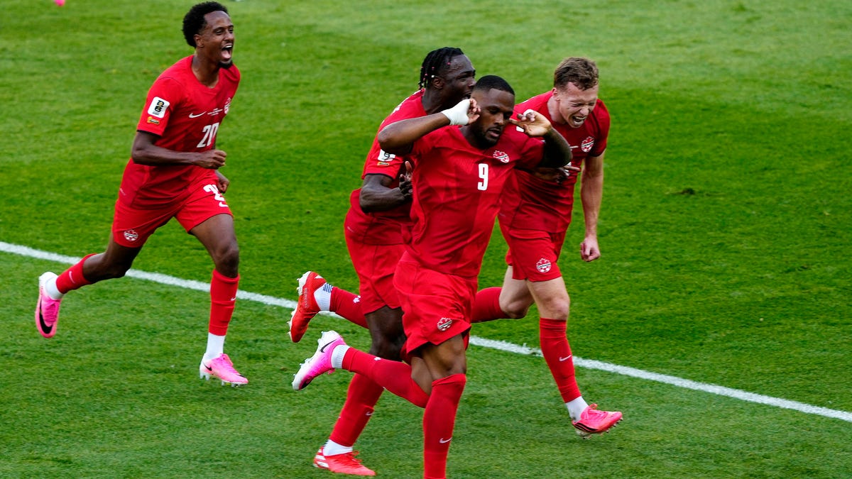 Larin's Equalizer and Celebrity Presence Define FIFA World Cup 2026 Opener Strategy