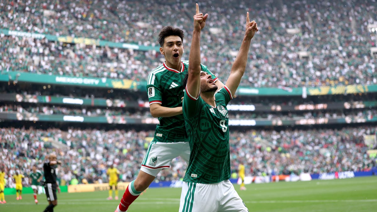 Mexico Dominates Group A: Round of 32 Bracket Path and Estadio Azteca Advantage Confirmed