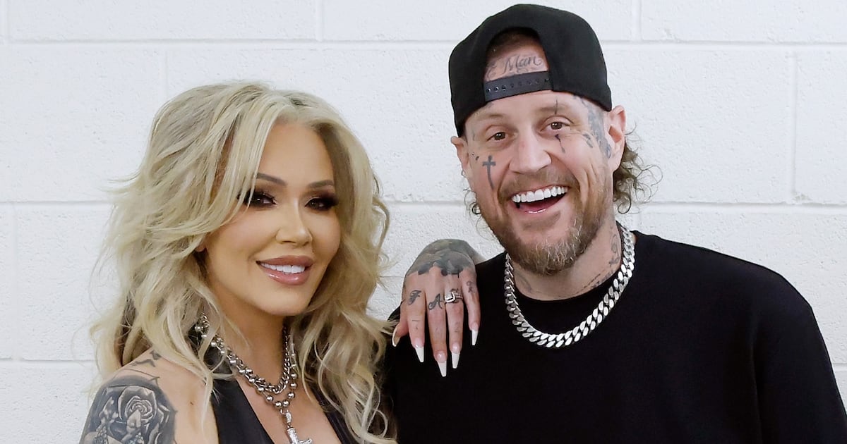 Jelly Roll & Bunnie XO Divorce, Daveigh Chase Tragedy: Celebrity Splits & Child Star Struggles Explored