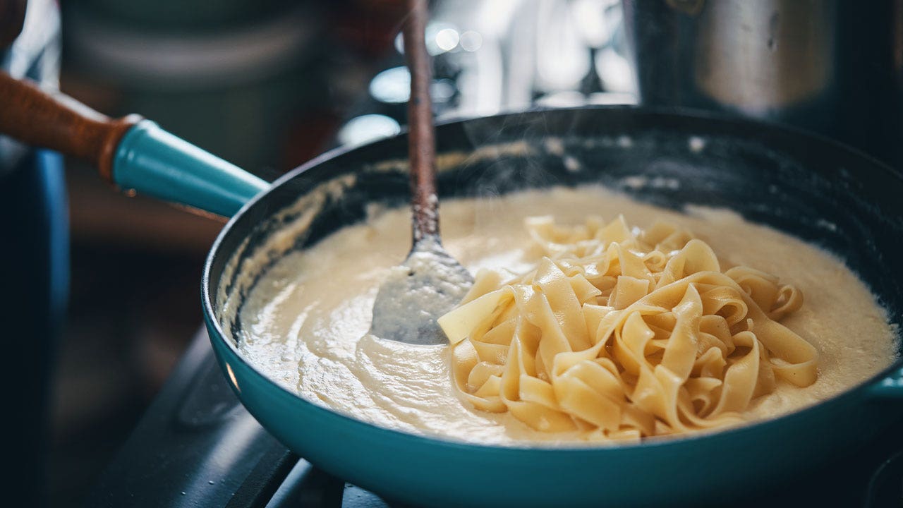 FDA Class I Recall of Alfredo Sauce Exposes B2B Food Supply Chain Vulnerabilities