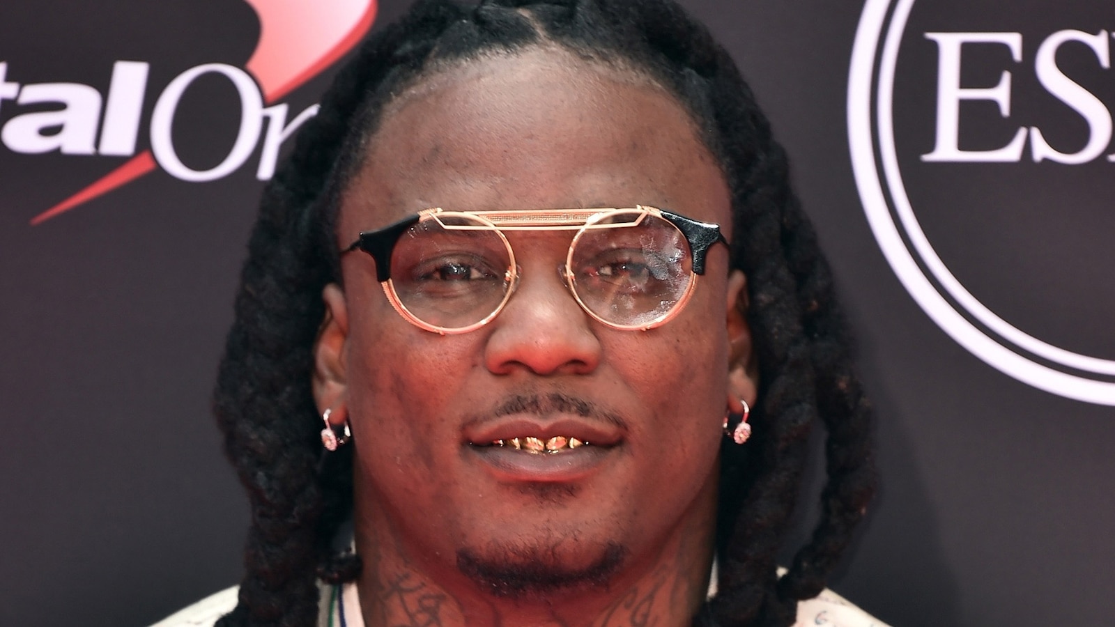 Chris Johnson's ALS Diagnosis Shifts Focus to Athlete Health and Media Strategy