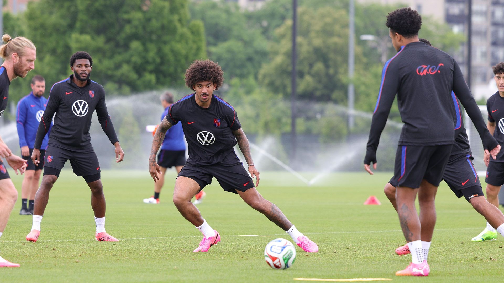 Richards' Ankle Injury: A Critical Blow to USMNT's World Cup Defensive Strategy