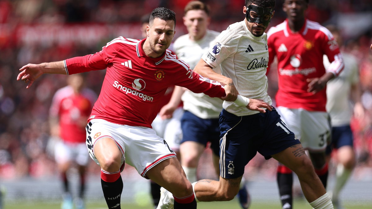 Diogo Dalot and Cristiano Ronaldo: Strategic Mentorship in Elite Football