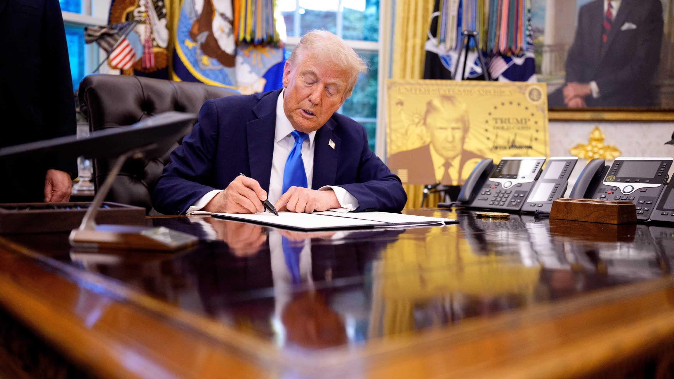 Federal Court Voids $100,000 H-1B Visa Fee, Citing Executive Overreach