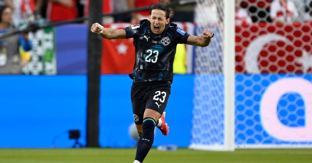 Paraguay vs. Turkey: Analytical Breakdown of Tactical Resistance and the 'Almirón Precedent'