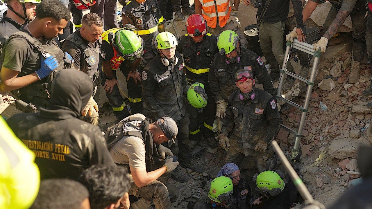 Venezuela Earthquake Crisis: Infrastructure Collapse and Economic Vulnerability