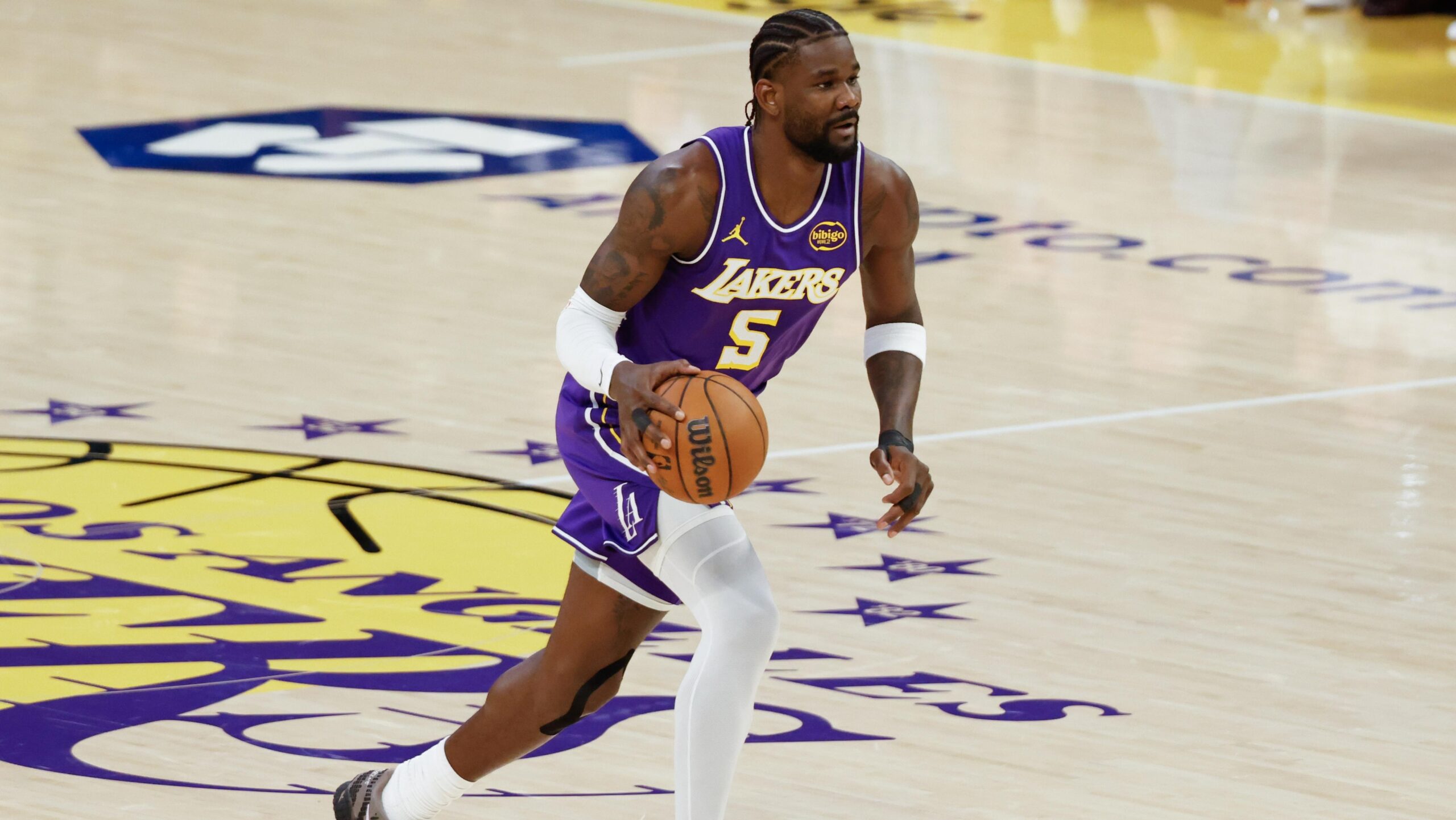 Lakers Trade Deandre Ayton to Wizards in Strategic Roster Realignment