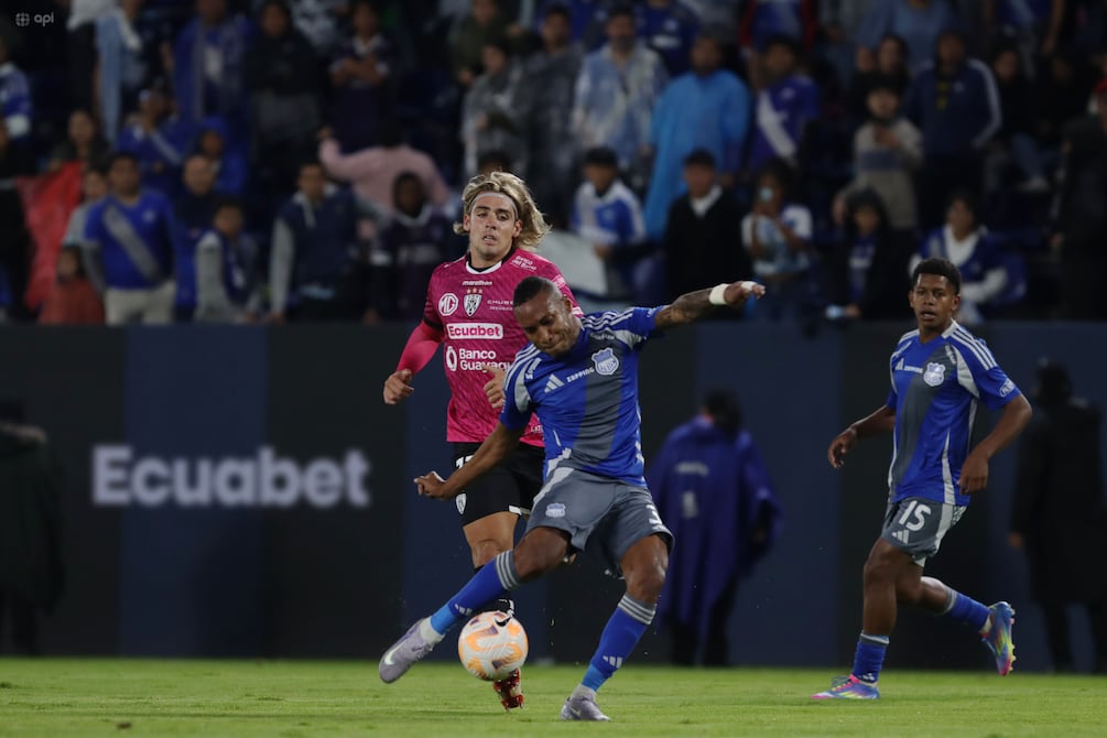 IDV vs. Emelec: Institutional Divergence and the Hexagonal Threshold