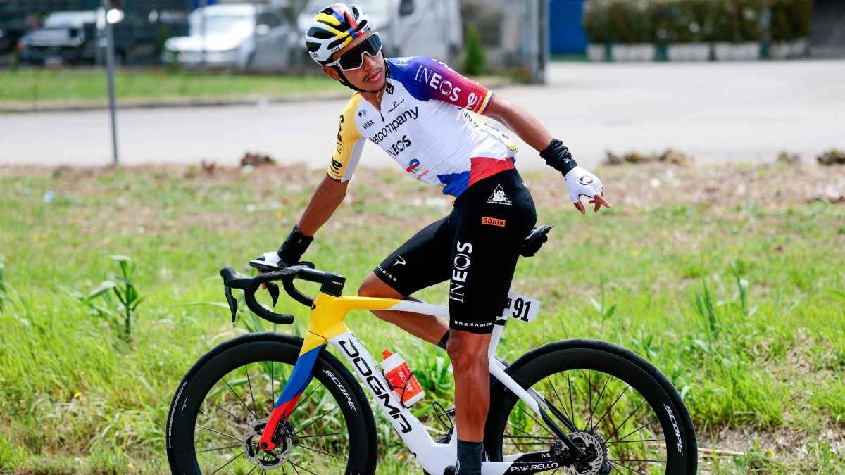 Del Toro's Tour de France Debut Signals Strategic Shift for UAE Team Emirates-XRG