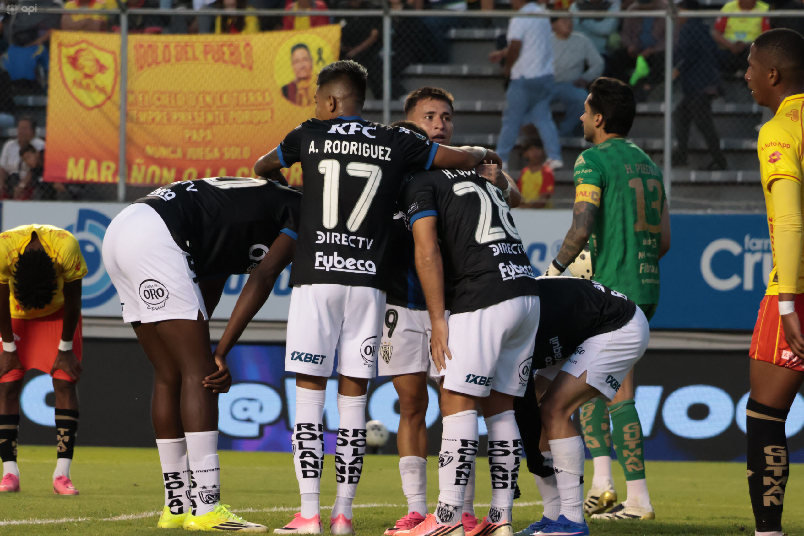 IDV vs. Emelec: Institutional Divergence and the Hexagonal Threshold