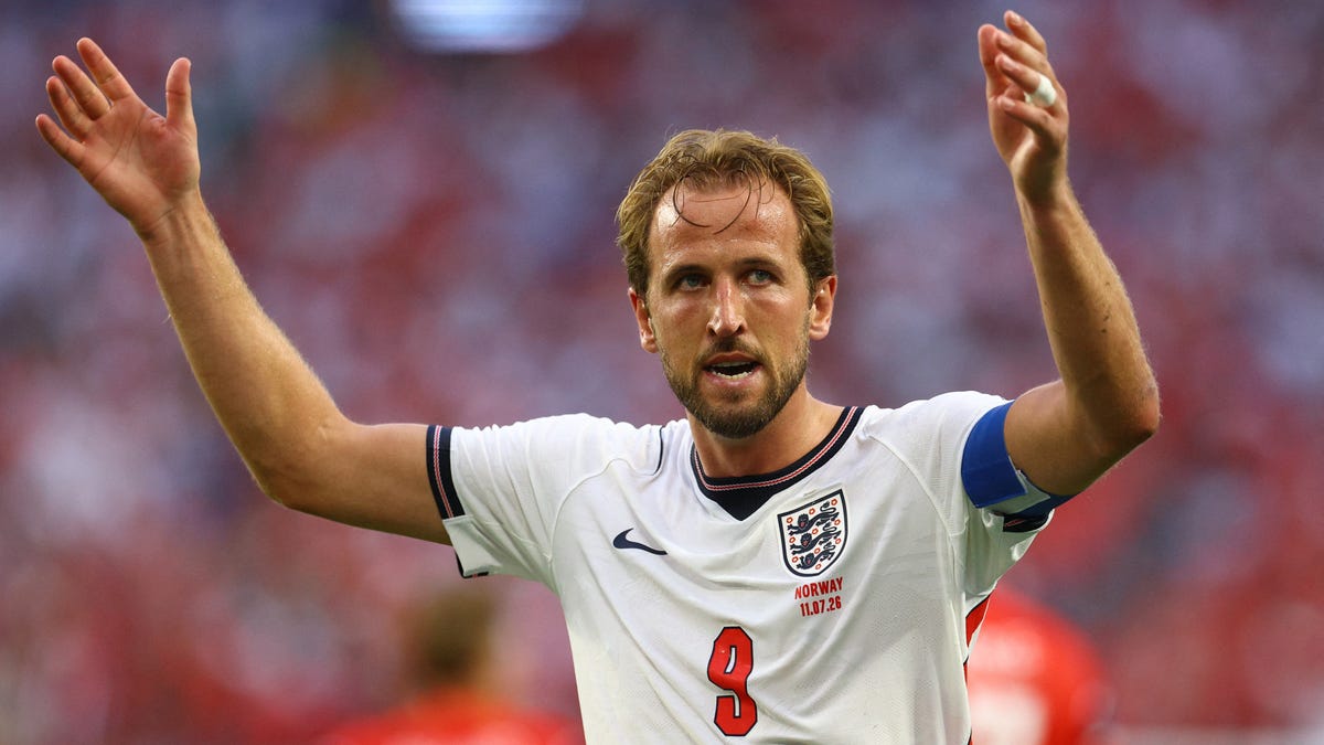 Harry Kane's England Jersey Scarcity Signals Peak Fan Demand
