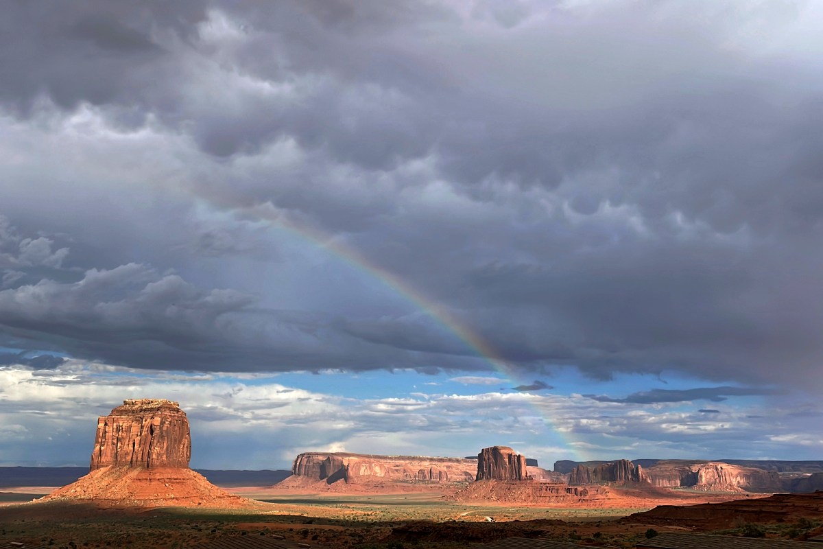 Almanac Forecasts Widespread August Storms; Climate Models Diverge on 2026 Global Heat Record