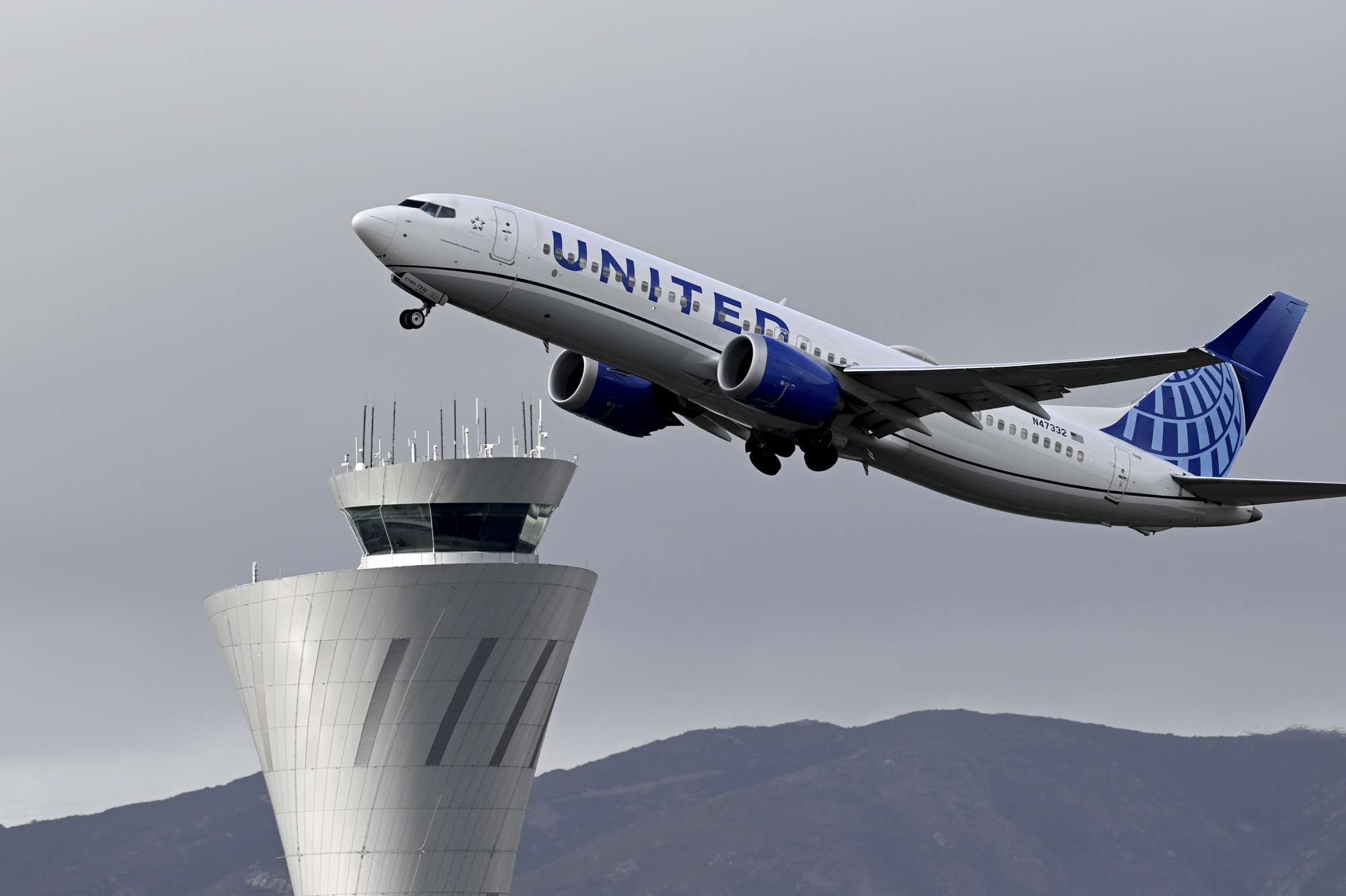 United Airlines SFO Incident: A Case Study in Operational Risk and Systemic Bias