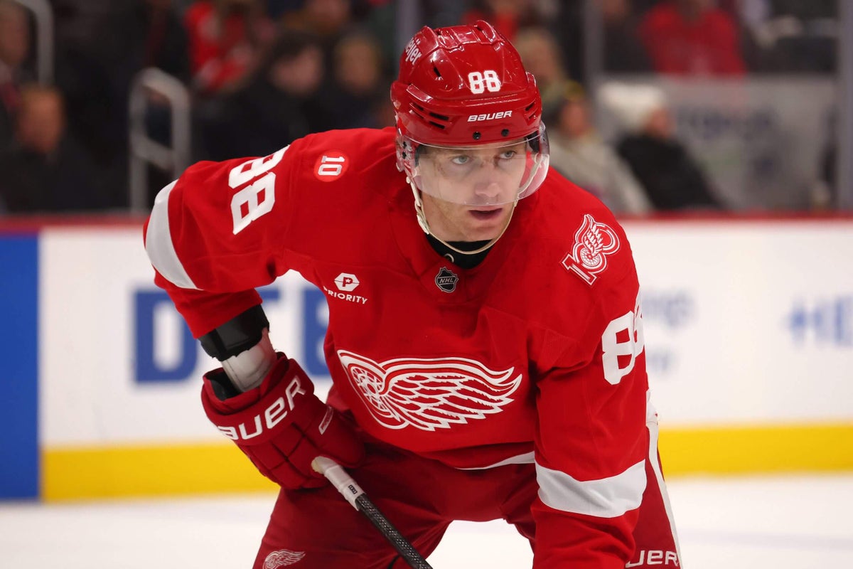 Patrick Kane Returns to Chicago Blackhawks on Two-Year Deal