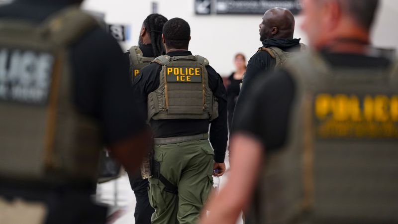 ICE Airport Arrests Signal Strategic Pivot in US Deportation Efforts