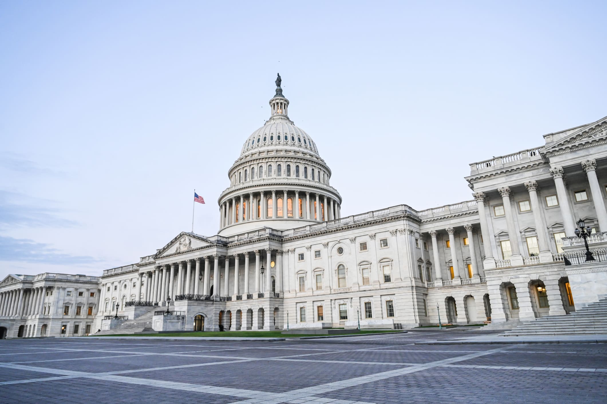 Midterm Polling Shows Trump Underwater and Democrats Ahead