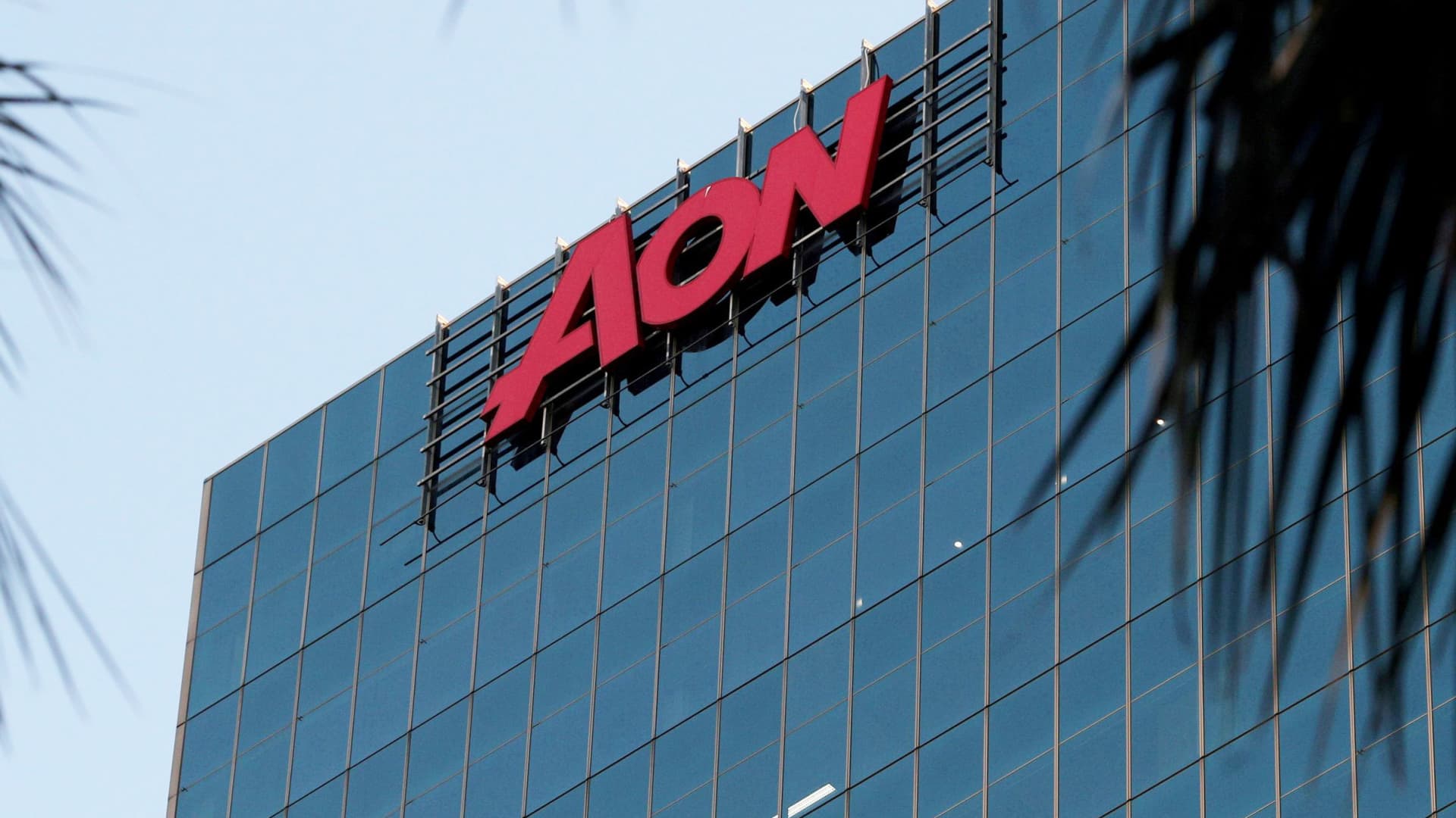 Aon Reportedly Nears $17 Billion Acquisition of USI from KKR, Targeting Mid-Market Dominance