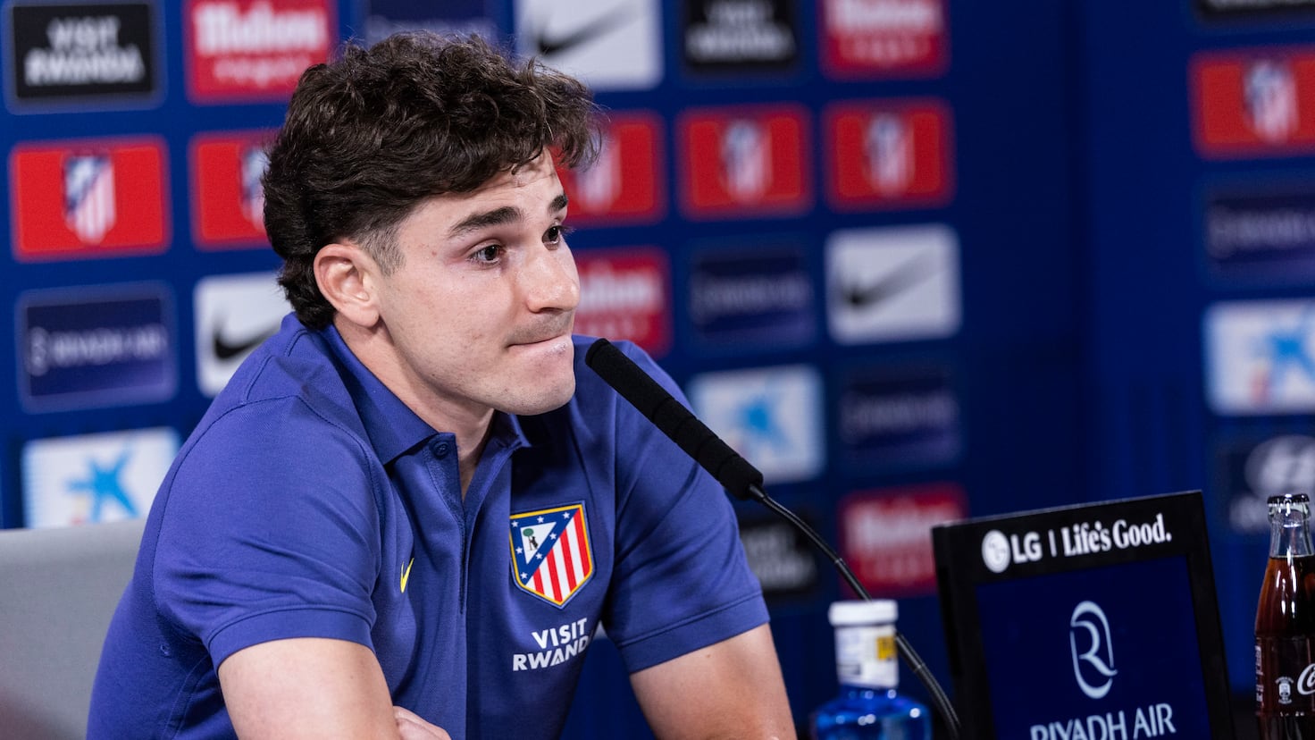 Agent's Cryptic Post Escalates Julián Álvarez Transfer Tension