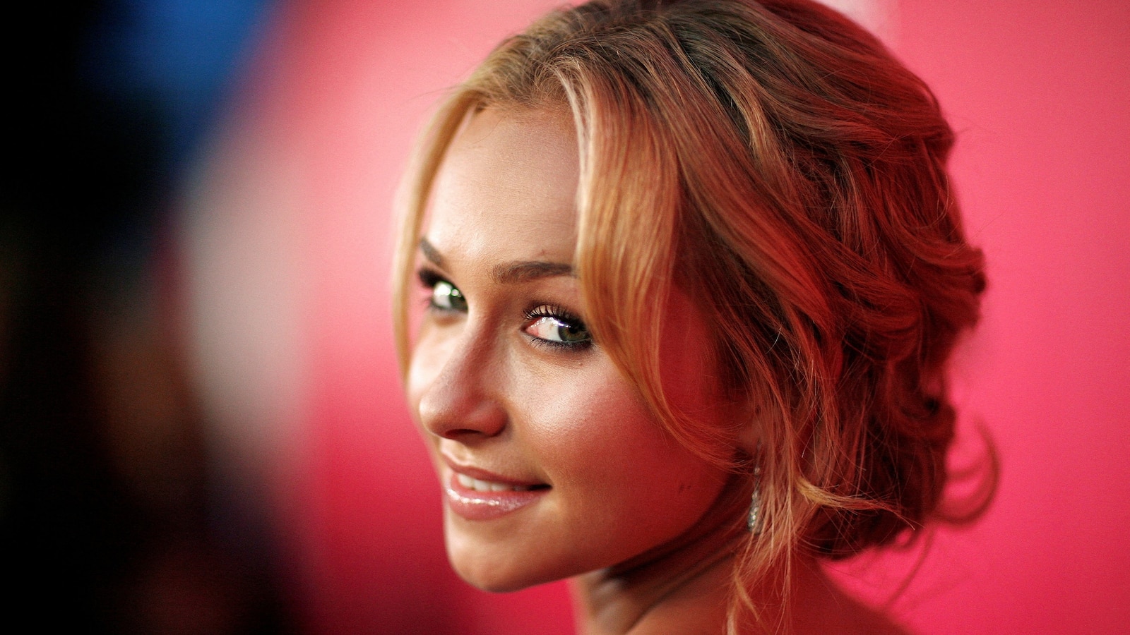 DEA Joins Greenville Police in Hayden Panettiere Death Investigation