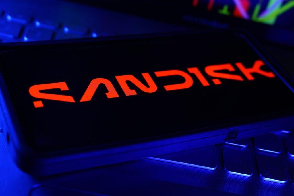 Sandisk (SNDK) Q4 Analysis: AI Infrastructure Catalyzes 81.5% Margin Expansion