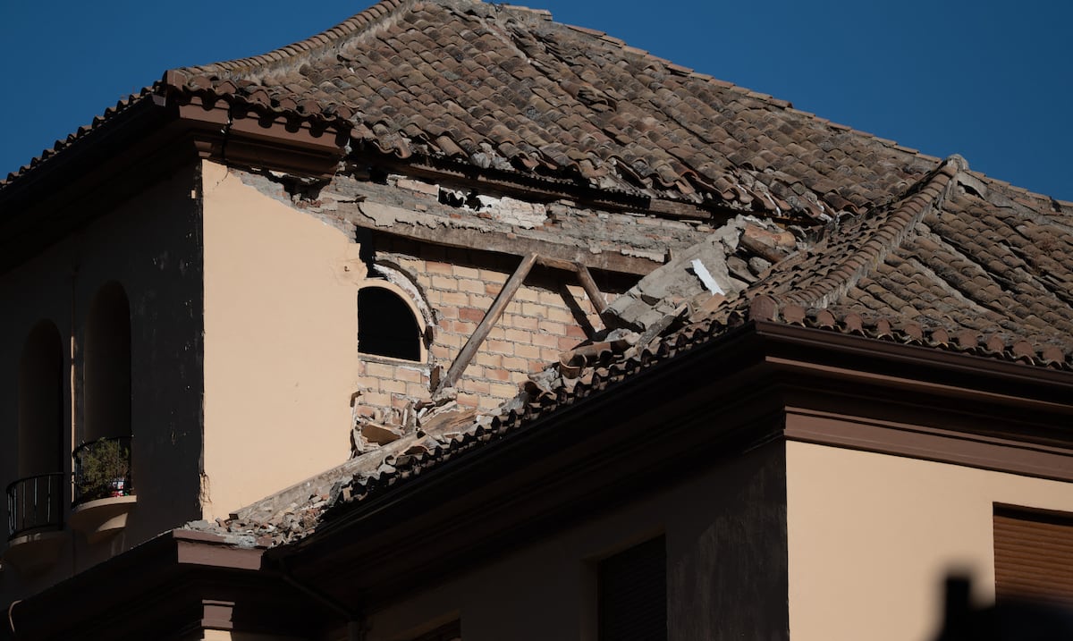 Granada Seismic Sequence: Fault Stress Transfer, Heritage Vulnerability, and Economic Implications