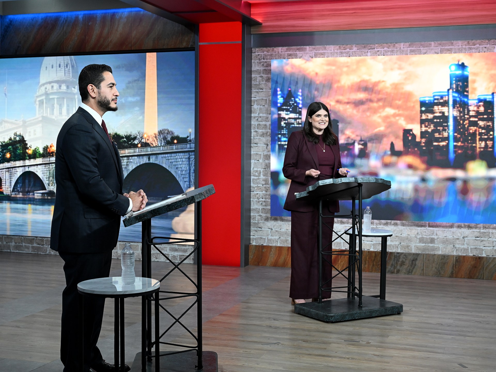 Michigan Senate Primary: Ideological Battleground for Democratic Future