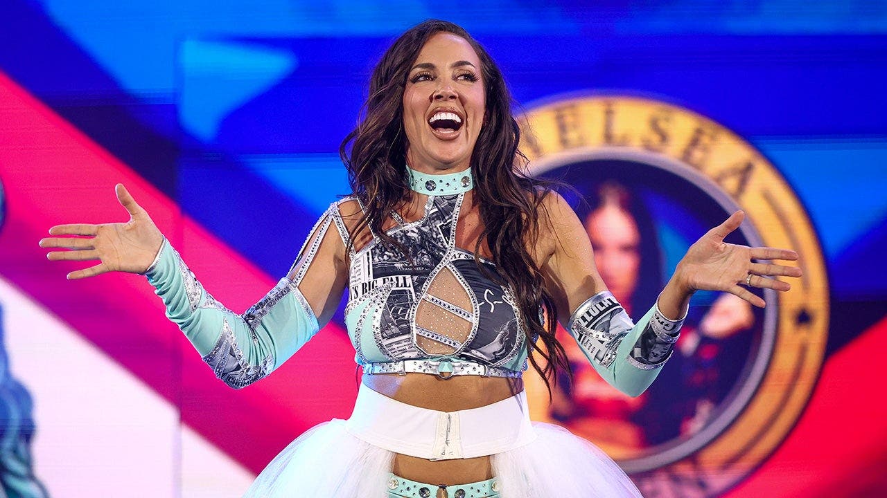 Chelsea Green Suffers Orbital Bone Fracture, Jeopardizing WWE Championship Aspirations
