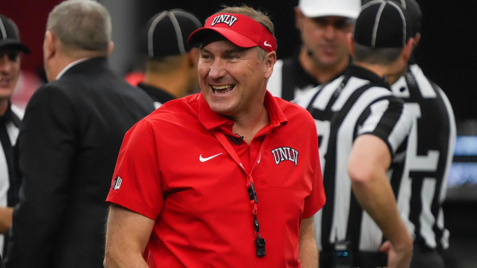UNLV Names Ex-Oklahoma QB Jackson Arnold Starter for Memphis Opener