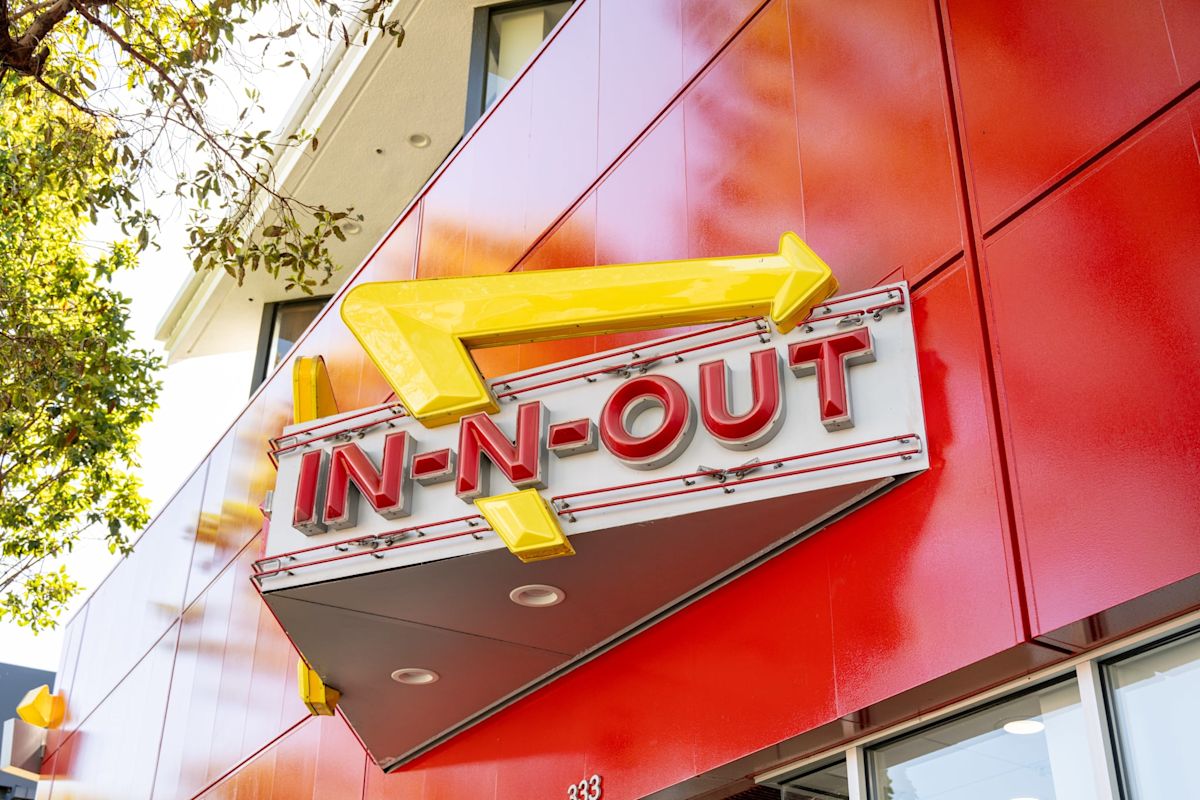 In-N-Out Sued Over Alleged Religious Discrimination and Sunday Shifts